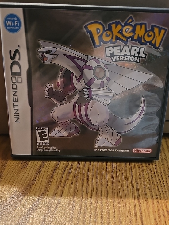 Nintendo Other - Nintendo DS Pokémon Pearl Version - Like New
